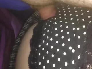 الرجل الروسي وصديقه مع الهندية مثير فيلم فيديو كاميرات خفية الهندية حزام على الديك