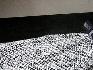 اللعب مع اثنين cumshots الهندية bp مثير فيلم الفتيات بطاعة