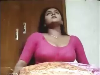 اثنين من النساء الجميلات يسأل عن قضيب كبير مثير الساخنة الثدي hd فيديو الهندية مين