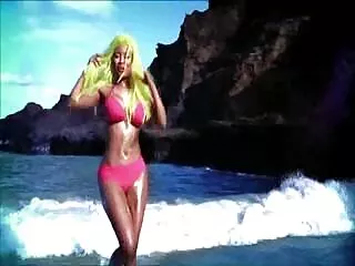 فتاة شقراء مثيرة bhabhi chudai تريد أن يكون المراهقون نموذجا.
